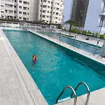 Belissimo Ap 2 Quartos Com Suite , Piscina E Vaga De Garagem No Coracao Do Rj